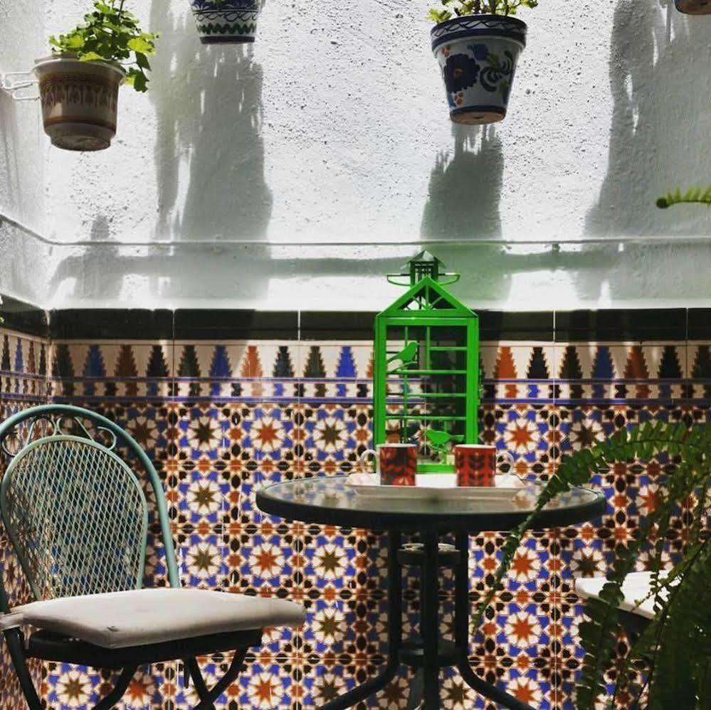 Hostal Berlin Marbella Exterior foto